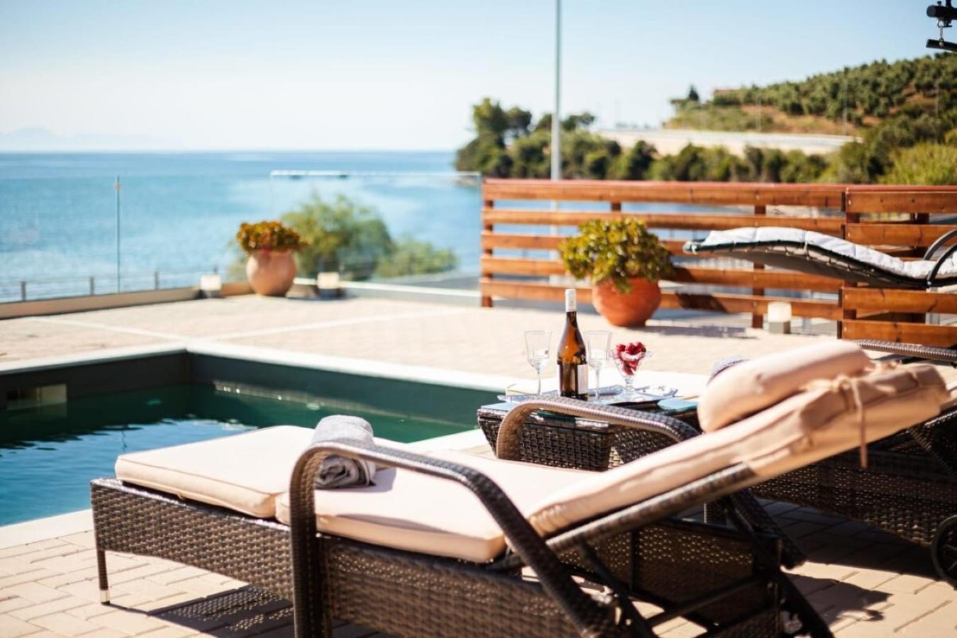 Seaside Summer Bliss - Aurora Luxury Pool Paradise Petalidi Luaran gambar