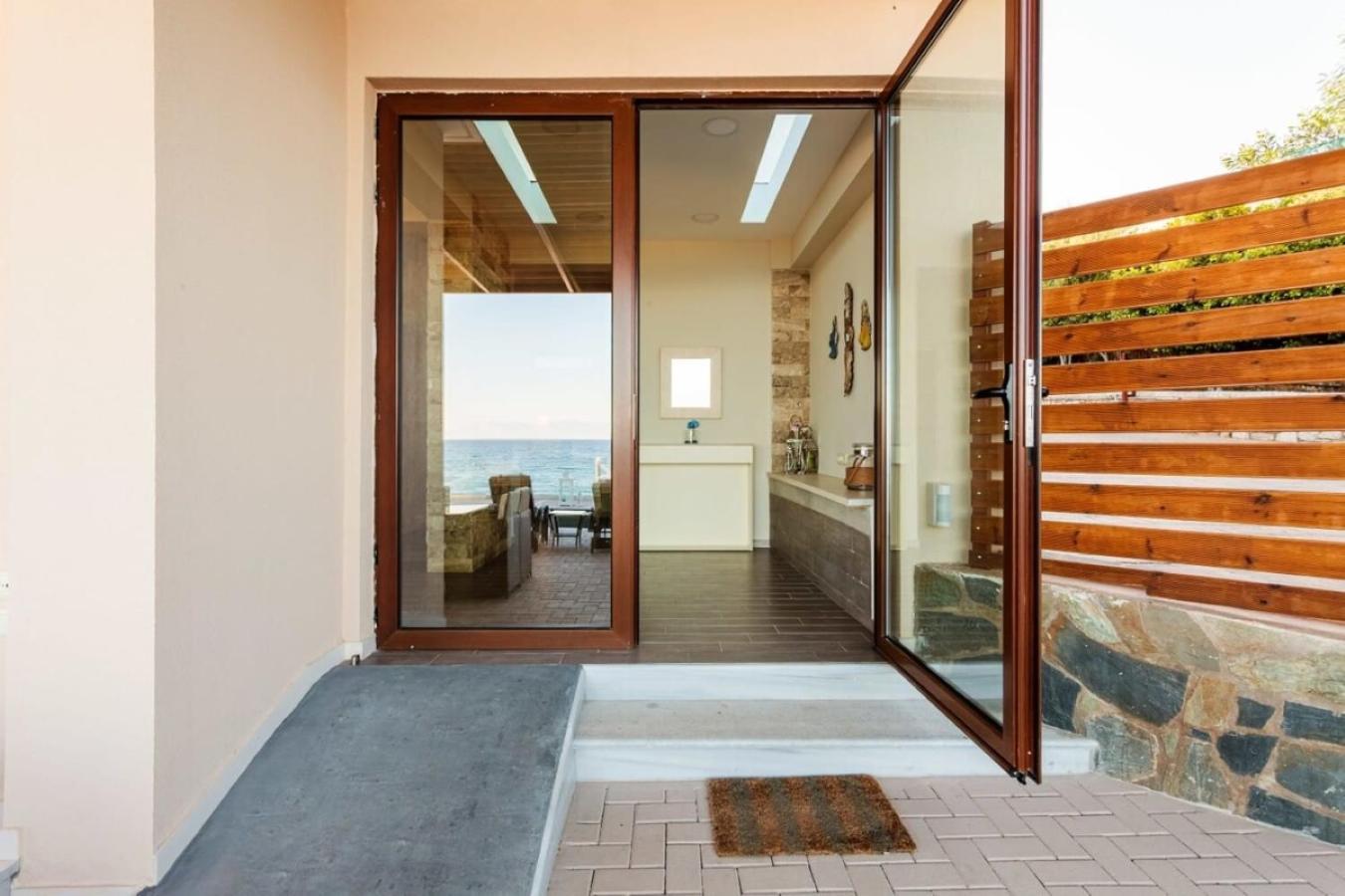 Seaside Summer Bliss - Aurora Luxury Pool Paradise Petalidi Luaran gambar